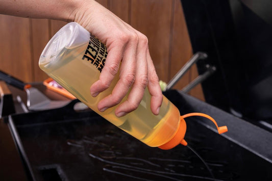 Traeger Grill Squeeze Bottle